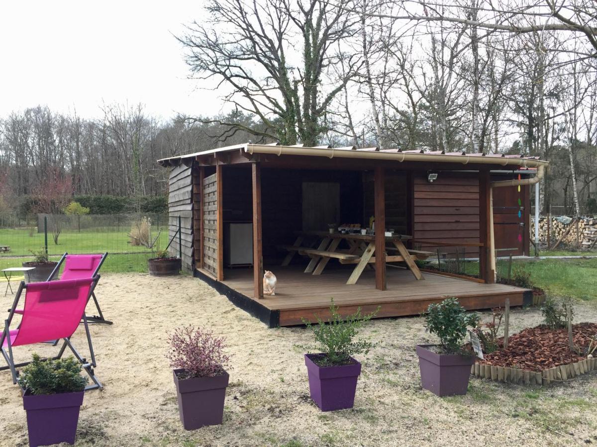 Roulottes Du Chalet Des Pins Rougeou Bagian luar foto